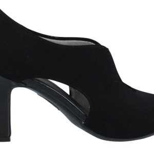 Women's Carla