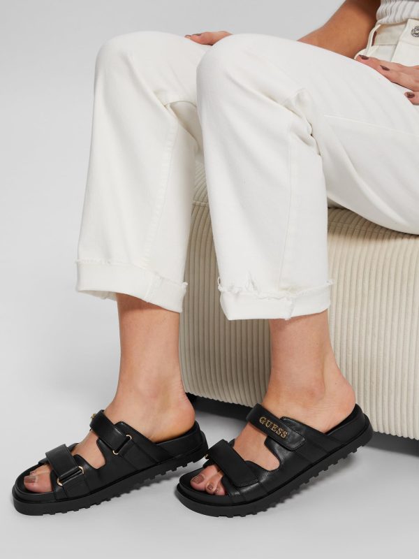 Women's Fabulon Flat Sandal