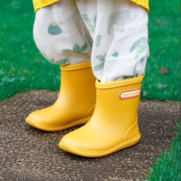 Kids Rain Boots for Toddler Boys Girls, Waterproof Rubber Boots Lightweight kids Rainboots for Beach Outdoor Playing